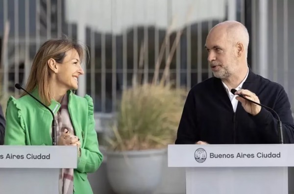 El Gobierno de la Ciudad le descontará el doble a los docentes que ...