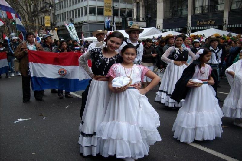 El domingo Buenos Aires Celebra a Paraguay - Nueva Ciudad